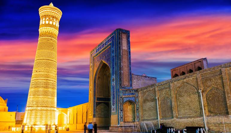 Viajar a Uzbekistán