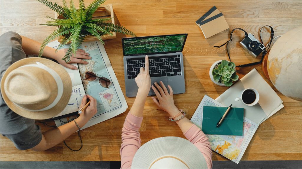 Plataformas de viajes a medida planificación a distancia