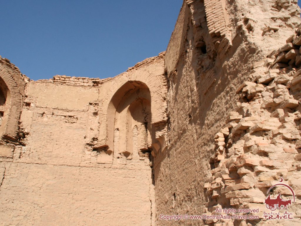 Erezhep-Khalifa-Necrópolis de Mizdakhan